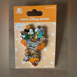 NEW Tokyo Disney Resort 2023 Halloween Pin Chip And Dale
